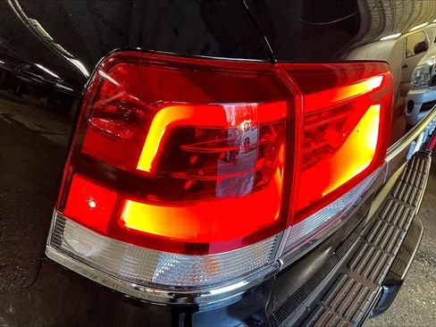 Certified 2017 Toyota Land Cruiser image 26