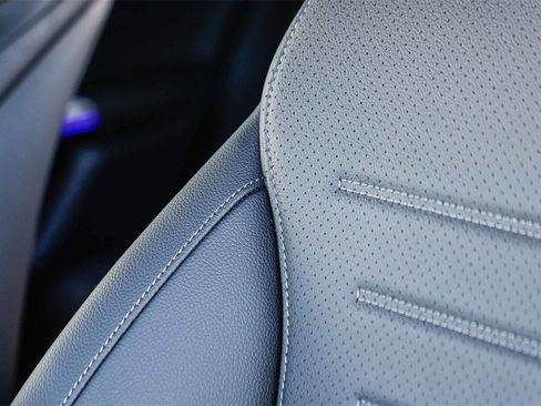 New 2026 Mercedes-Benz GLC 350e 4MATIC image 25