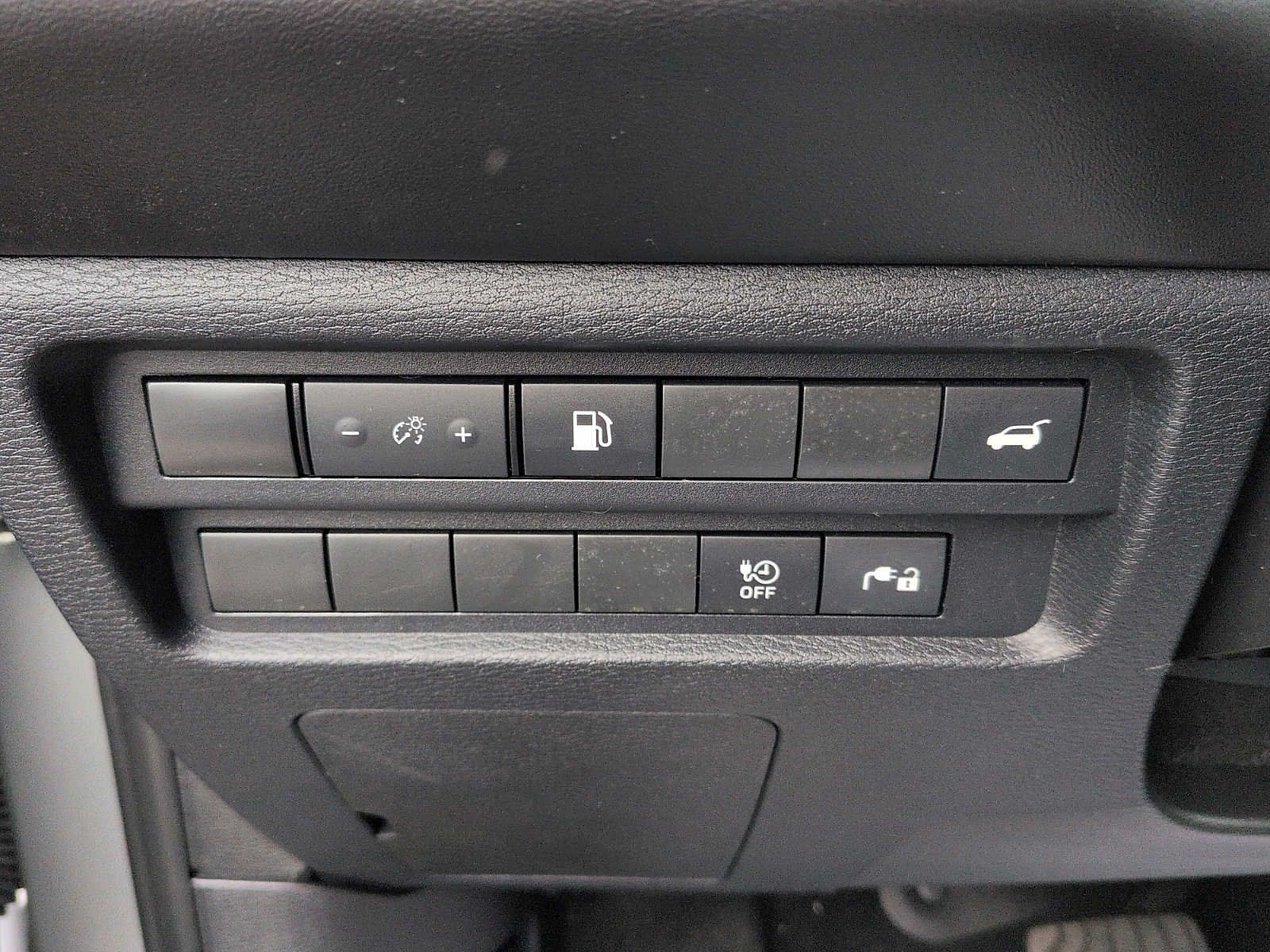 Used 2024 Mitsubishi Outlander SE AWD/4WD image 15