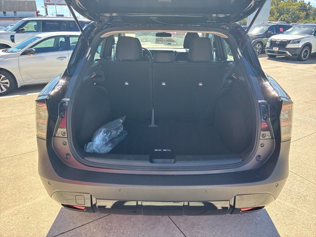 Used 2026 Nissan Kicks S FWD image 8