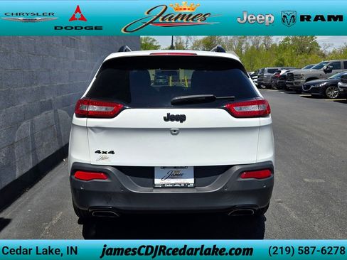 Used 2018 Jeep Cherokee Limited w/ High Altitude Package AWD/4WD image 4