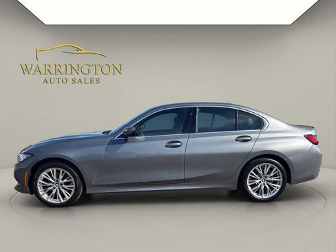 Used 2023 BMW 330i xDrive Sedan w/ Premium Package image 4