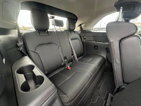 Used 2025 MAZDA CX-90 3.3 Turbo w/ Preferred Package image 34