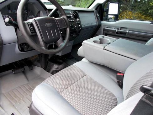 Used 2013 Ford F350 XL w/ PWR Equipment Group image 27
