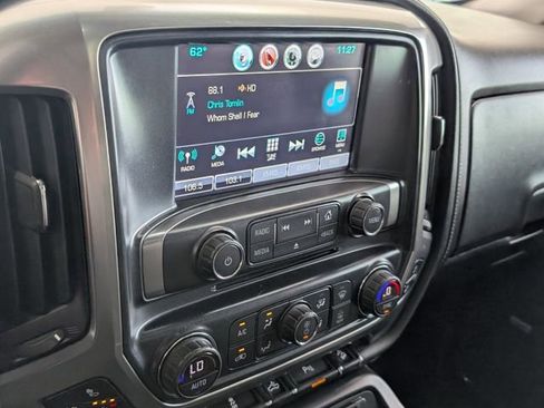 Used 2017 Chevrolet Silverado 1500 LTZ image 21
