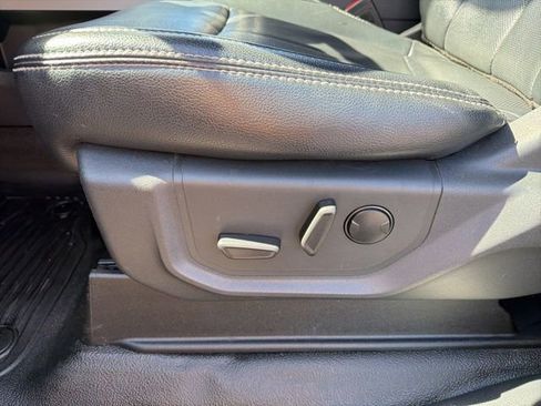 Used 2022 Ford F250 Lariat w/ Tremor Off-Road Package image 10