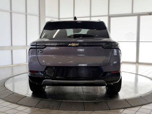 Certified 2025 Chevrolet Equinox EV LT w/ Convenience Package II image 7