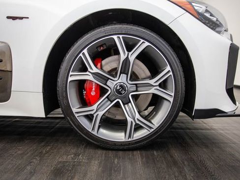 Used 2020 Kia Stinger GT1 image 44