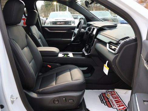 New 2026 GMC Acadia Elevation w/ Black Edition image 35