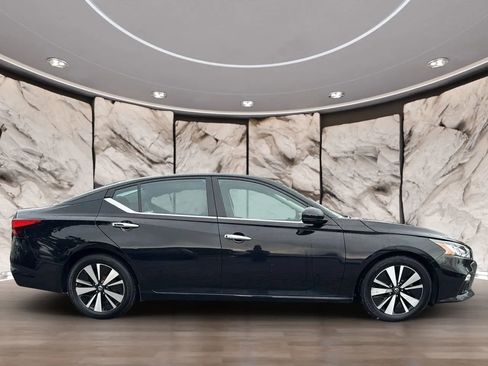 Used 2020 Nissan Altima 2.5 SL image 4