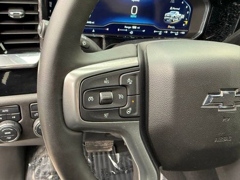 Used 2023 Chevrolet Silverado 1500 RST image 15