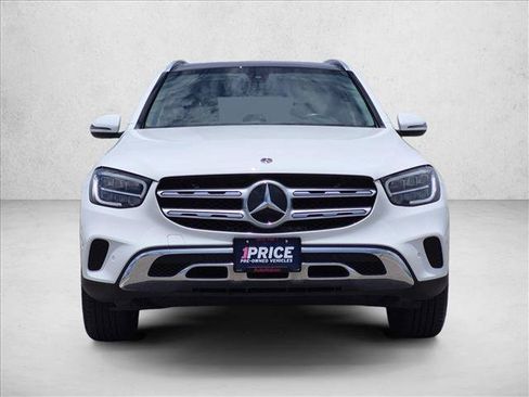 Used 2021 Mercedes-Benz GLC 300 image 2