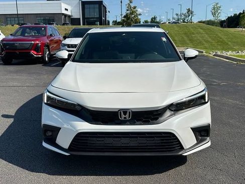 Used 2022 Honda Civic Sport Touring image 2