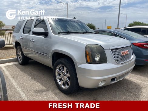Used 2011 GMC Yukon Denali AWD/4WD image 1