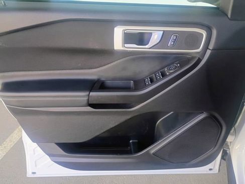 Used 2020 Ford Explorer XLT RWD image 21