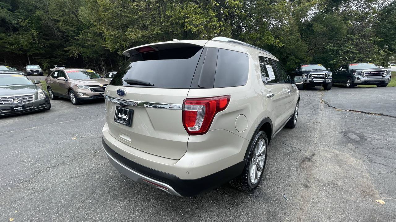 Used 2017 Ford Explorer Limited FWD image 8