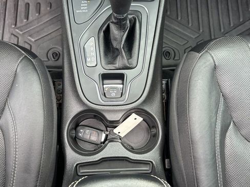 Used 2021 Jeep Cherokee Latitude Lux 80th Anniv w/ Quick Order Package 2YU 80th image 35