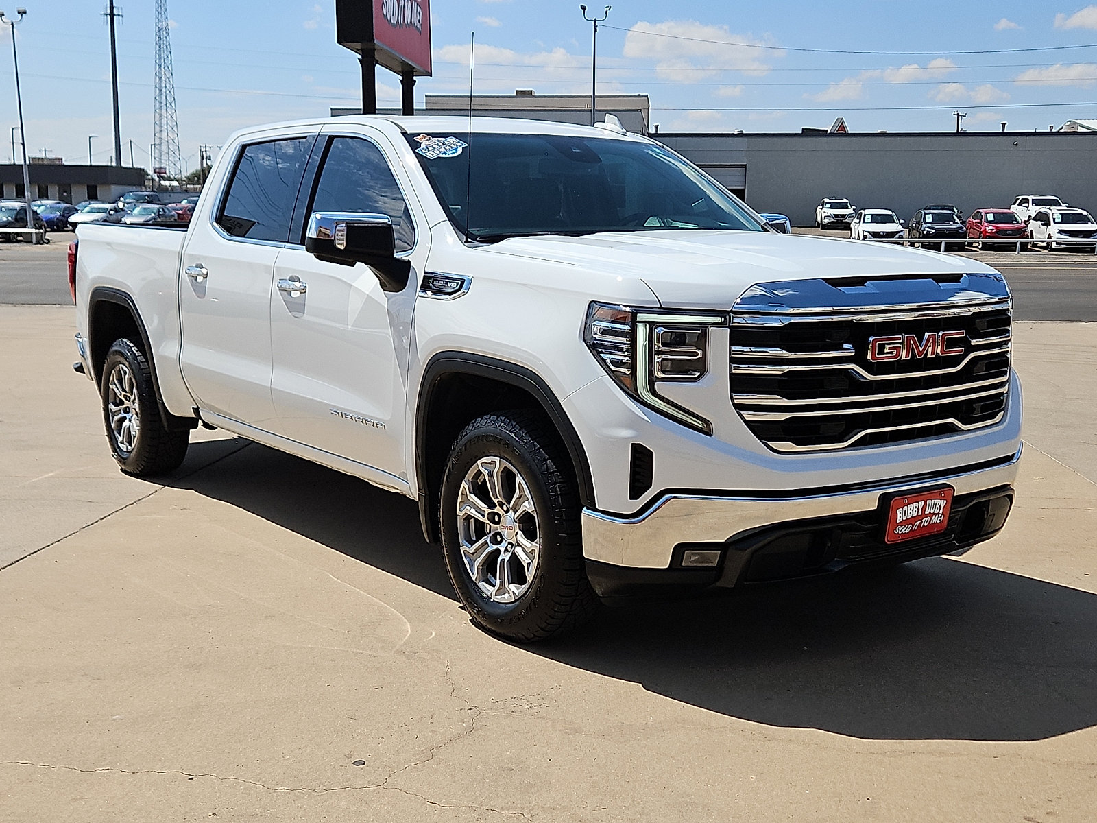 Used 2025 GMC Sierra 1500 SLT RWD image 4