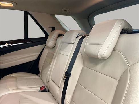 Used 2016 Mercedes-Benz GLE 350 4MATIC image 19