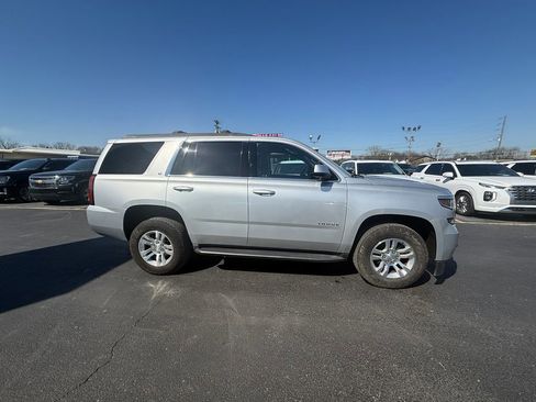 Used 2019 Chevrolet Tahoe LT image 2