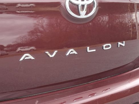 Used 2009 Toyota Avalon Limited image 29