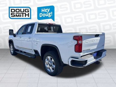 Used 2024 Chevrolet Silverado 3500 High Country w/ High Country Premium Package AWD/4WD image 39