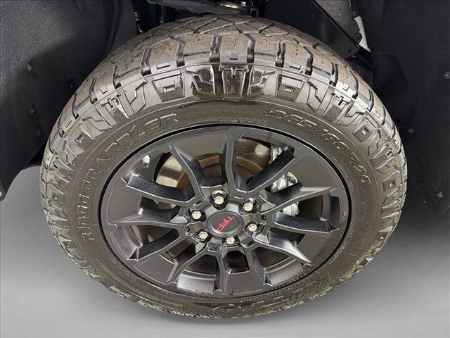 Used 2025 Toyota Tundra SR5 w/ SR5 Premium Package AWD/4WD image 11