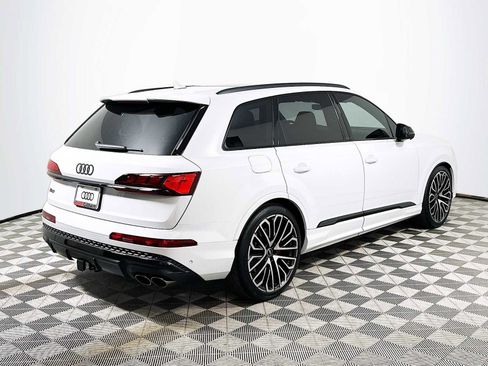 New 2026 Audi SQ7 Prestige image 7