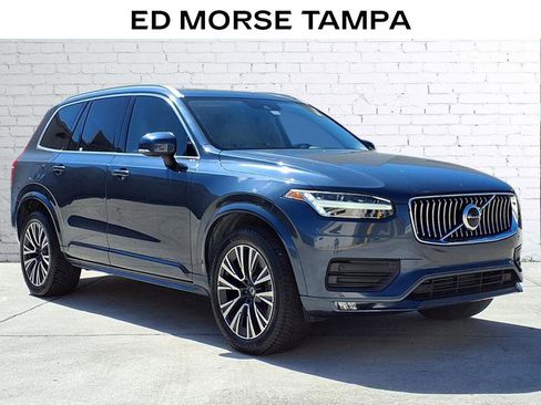 Used 2020 Volvo XC90 T5 Momentum w/ Protection Package Premier image 5