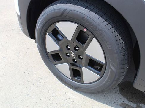 New 2026 Hyundai Santa Fe SE AWD/4WD image 3
