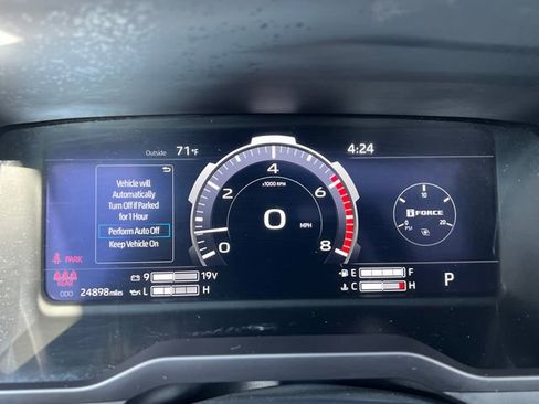Used 2024 Toyota Tundra Limited w/ TRD Off-Road Package AWD/4WD image 14