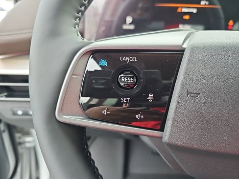 New 2025 Nissan Murano Platinum w/ Cargo Package image 17