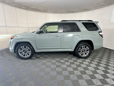 Used 2023 Toyota 4Runner TRD Sport RWD image 6