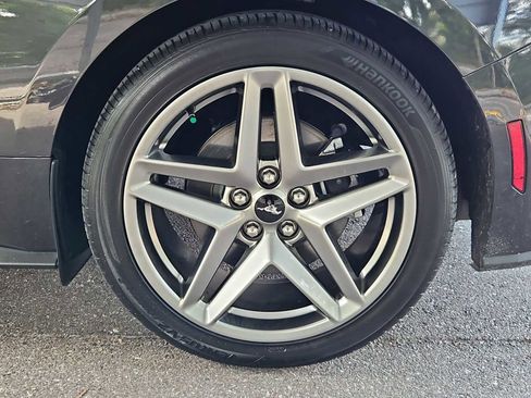 Used 2024 Ford Mustang Premium image 14