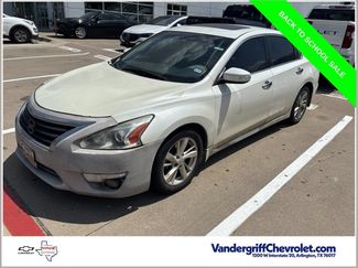 Used 2015 Nissan Altima 2.5 SL w/ Technology Package FWD video 1