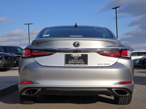New 2025 Lexus ES 350 Ultra Luxury image 28
