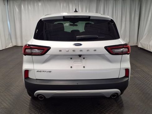 Used 2023 Ford Escape Active w/ Cold Weather Package FWD image 19