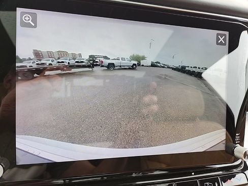 Used 2022 Jeep Grand Wagoneer Series III w/ HD Trailer Tow Package AWD/4WD image 25