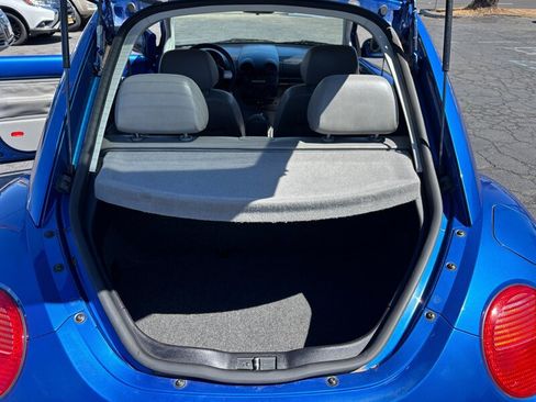 Used 2003 Volkswagen Beetle GLS FWD image 9