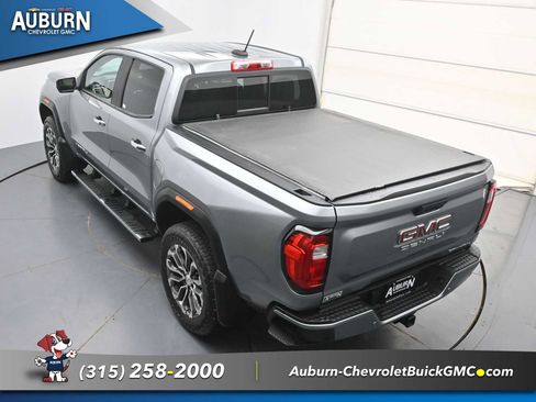 Used 2023 GMC Canyon Denali AWD/4WD image 30