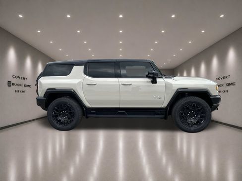 New 2026 GMC Hummer EV SUV AWD/4WD image 11