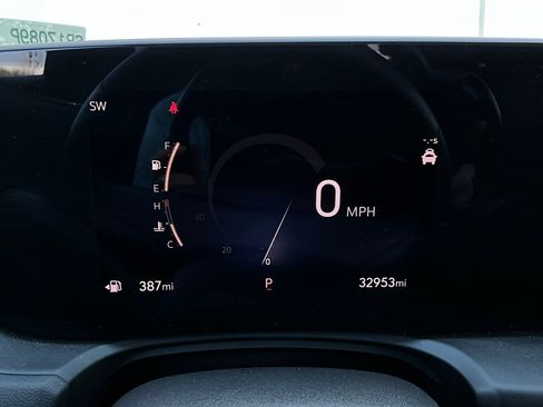 Used 2025 Buick Encore GX Preferred image 36