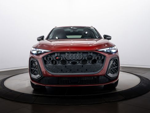 Certified 2025 Audi SQ5 Premium Plus w/ Premium Plus Package image 27