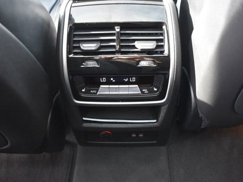 Used 2019 BMW X7 xDrive50i w/ M Sport Package image 30