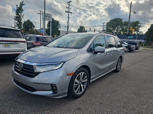 Used 2021 Honda Odyssey Touring image 7