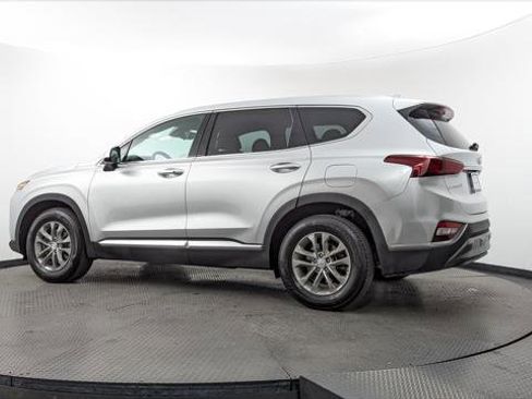 Used 2019 Hyundai Santa Fe SEL image 6