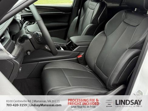 New 2025 Jeep Grand Cherokee Overland w/ Adv Protech Group III image 21