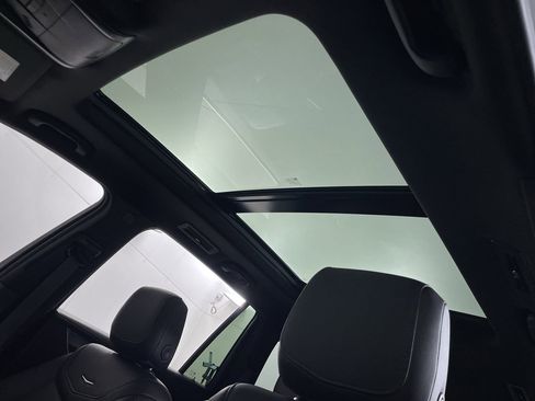 Used 2021 Cadillac XT6 Luxury AWD/4WD image 18