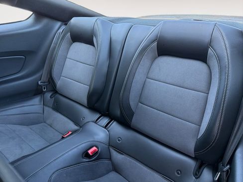 Used 2019 Ford Mustang Shelby GT350 w/ Technology Package image 13