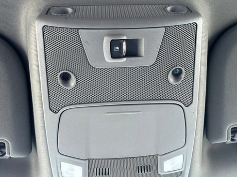 Used 2019 Ford F150 Lariat AWD/4WD image 22